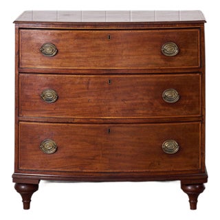 Early 19th Century Mahogany Inlaid Bowfront Chest For Sale
