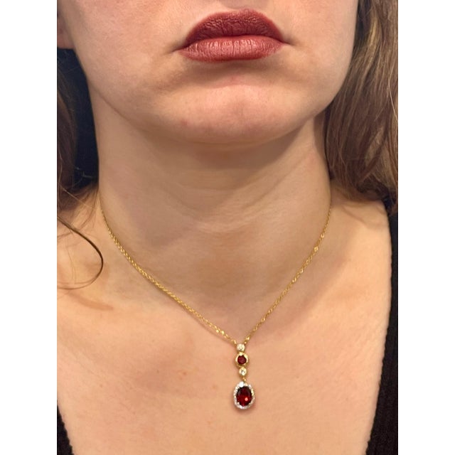 6 Carat Oval Shape Garnet and 0.6 Carat Diamond Necklace in 14 Karat Yellow Gold For Sale - Image 11 of 18