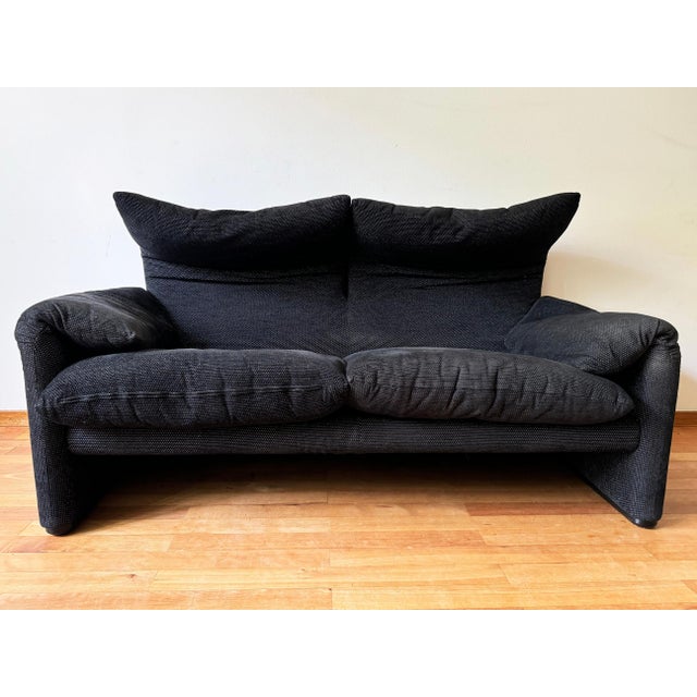 Vico Magistretti Black 2-Seater Loveseat Maralunga Sofa Cassina, Italy, 80s For Sale - Image 16 of 16