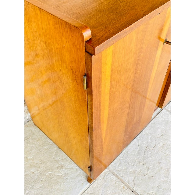 Mid-Century Flamed Oak Storage Cabinet, 1960s For Sale - Image 4 of 18