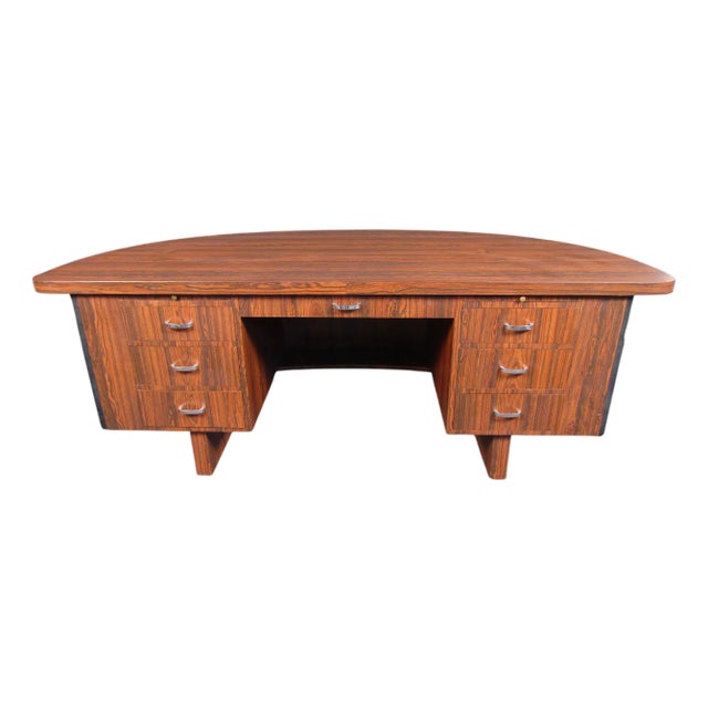 1970s Vintage Rosewood Laminate Executive Desk For Sale