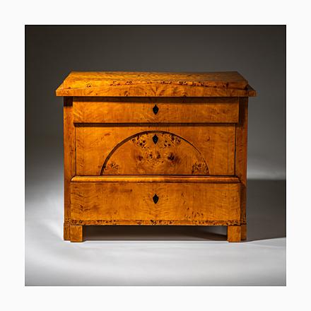 Biedermeier Chest of Drawers in Birch, Northern Germany, 1820 For Sale - Image 11 of 11