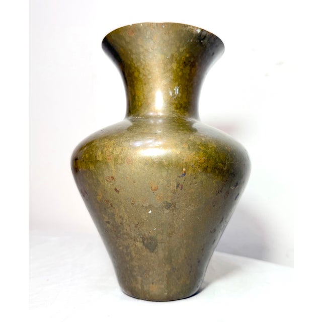 Very Heavy Antique Handmade Arts and Crafts Forged Thick Brass Vase Urn For Sale In New York - Image 6 of 9