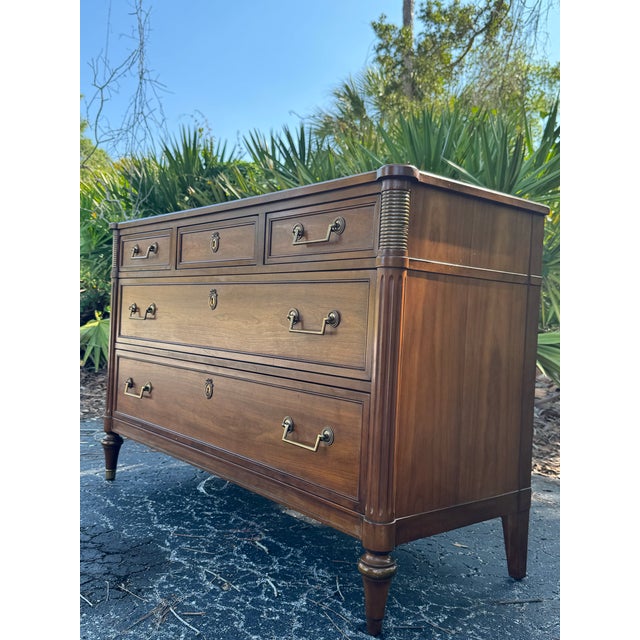 Neoclassical Vintage Kindel Neoclassical Walnut Seven-Drawer Dresser With Fluted Columns & Brass Hardware For Sale - Image 3 of 7