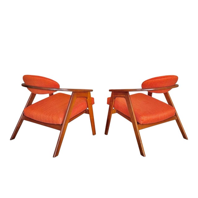 A classic pair of mid-century modern lounge chairs designed by Adrian Pearsall for Craft Associates. Commonly referred to...