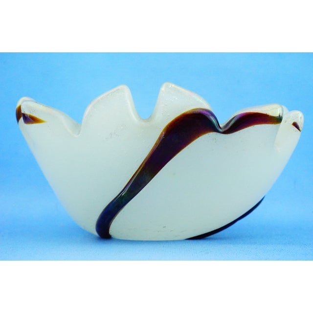20th Century Iridato Milk Glass Pocket Emptier by Dino Martens for Toso-Murano, Italy, 1950s For Sale - Image 12 of 18
