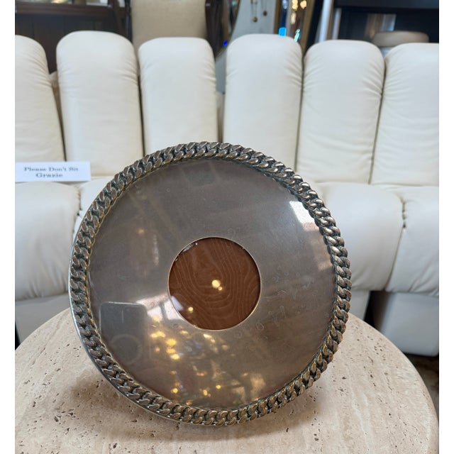 1970s Vintage Italian Silver-Plated Oval Picture Frame With Braided Border For Sale - Image 5 of 7
