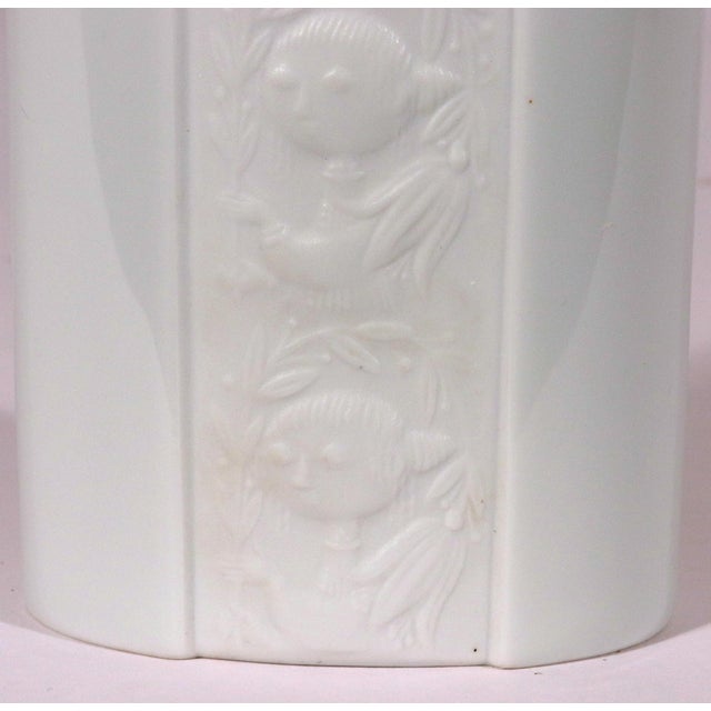 Bjørn Wiinblad Rosenthal Studio-Linie White Porcelain Relief Vase Circa 1961–1975 For Sale - Image 9 of 10