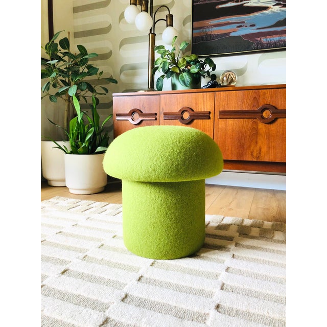 Mid-Century Modern Mushroom Ottoman in Kiwi Wool For Sale - Image 3 of 10