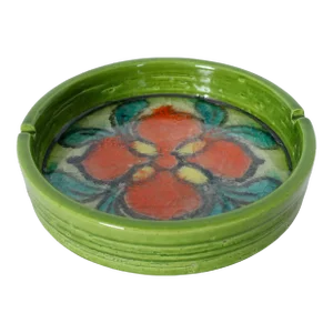 Mid 20th Century Aldo Londi Bitossi Ceramiche Spring Green and Red Floral Ceramic Ashtray
