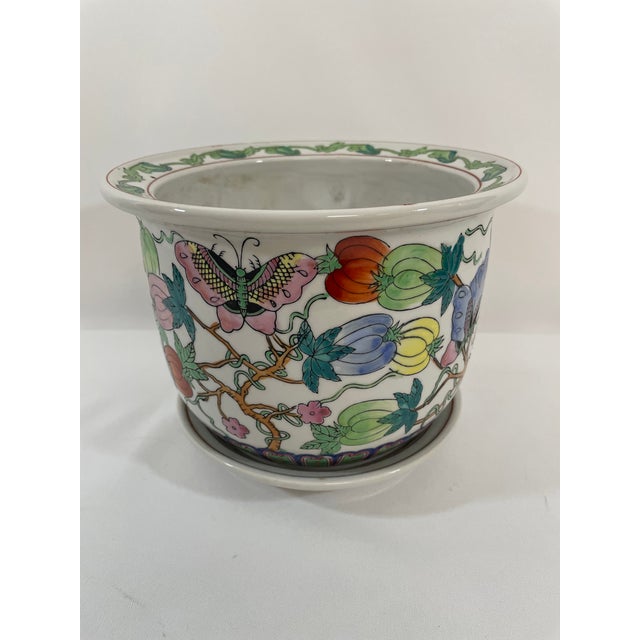 Mid 20th Century Porcelain Famille Rose Cachepot Planter With Drain Plate For Sale - Image 6 of 17