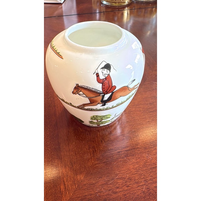 English Vintage Crown Staffordshire English Bone China Hunting Scene Equestrian Vase For Sale - Image 3 of 5