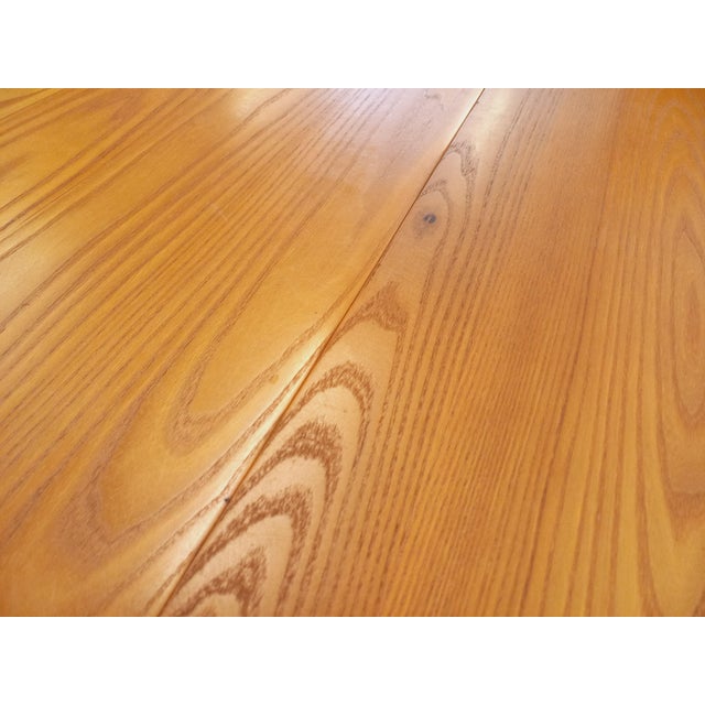 Vintage Round Dining Table in Blond Elm with Extensions from Seltz, 1970s For Sale - Image 12 of 18