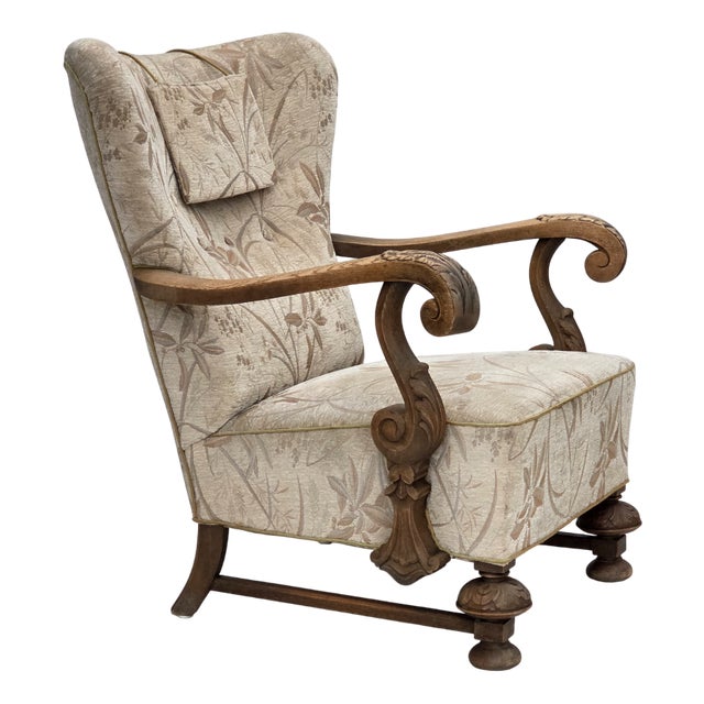 Vintage Danish Lounge Chair in Furniture Fabric and Carved Oak, 1950s For Sale