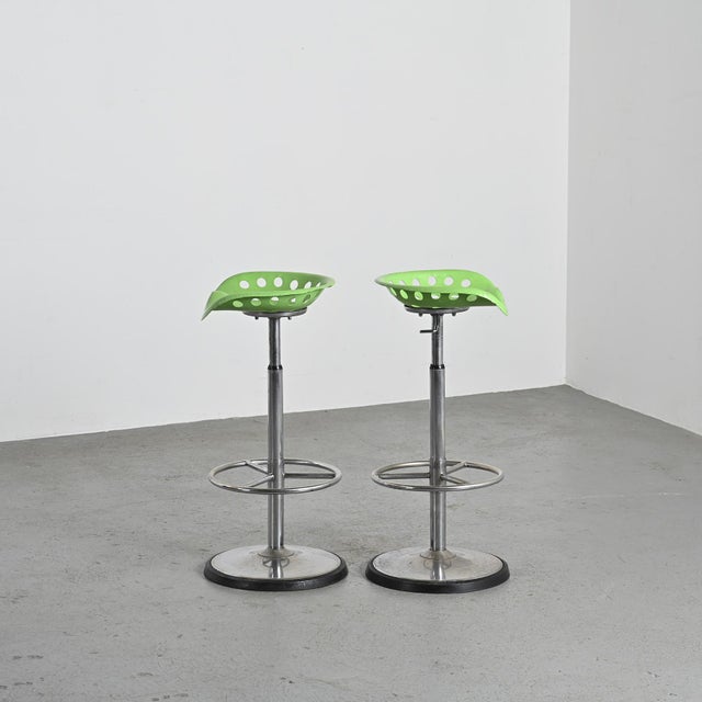 1970s Model Faucheuse Bar Stools by Etienne Fermigier for Mirima, 1970s, Set of 2 For Sale - Image 5 of 10