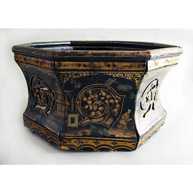 Regency Chinoiserie Papier-Mâché Jardiniere For Sale - Image 4 of 8