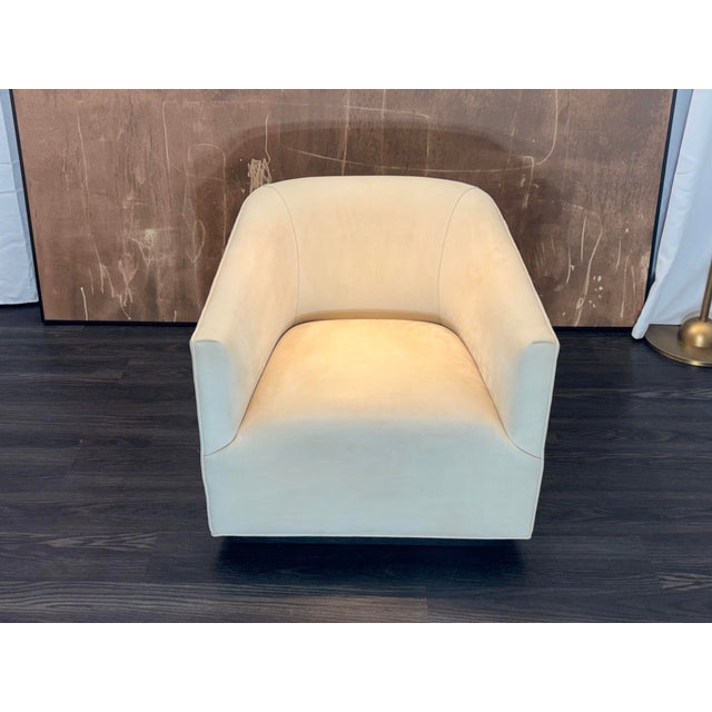 Restoration Hardware Rh 1950s Italian Shelter Arm Leather Chair | Classic Depth | Italian Veneto | Ivory For Sale - Image 4 of 18