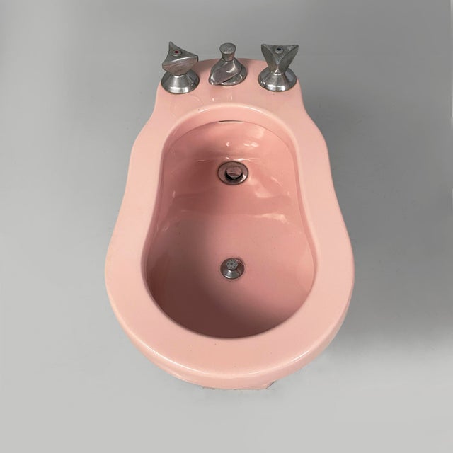 Italian Art Deco Pink Ceramic Bidet and Sink, 1920s, Set of 2 For Sale - Image 11 of 18