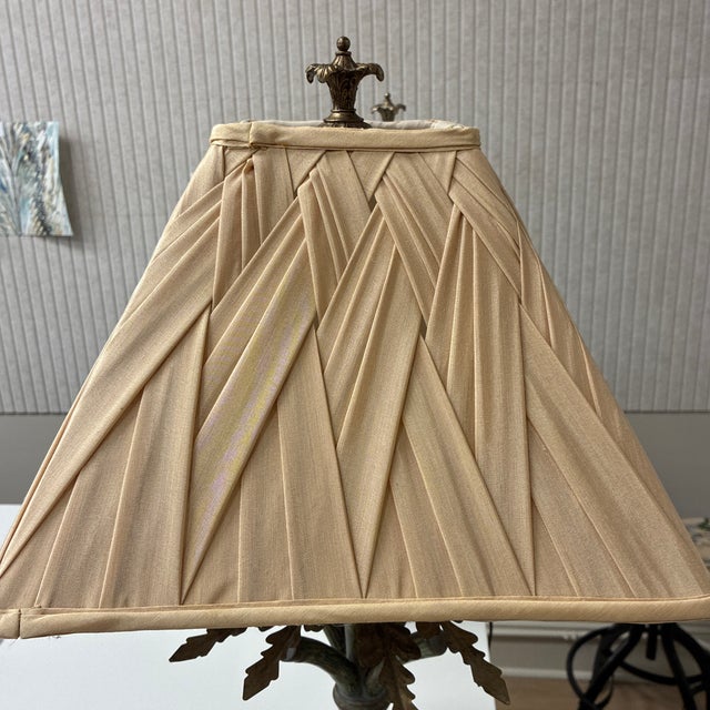 1990s Hollywood Regency Style Palm Bamboo Lamps With Shades - a Pair For Sale - Image 4 of 9