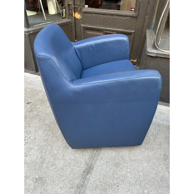 Contemporary 1990s Swiveling Leather Club Chairs & Ottoman by Schillig, Germany For Sale - Image 3 of 8