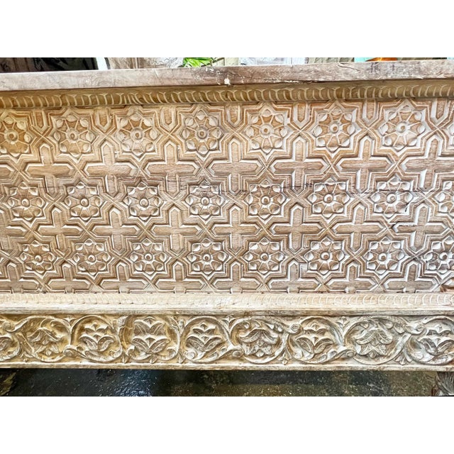 Wood Vintage Carved White Wash Canopy Queen Daybed For Sale - Image 7 of 9