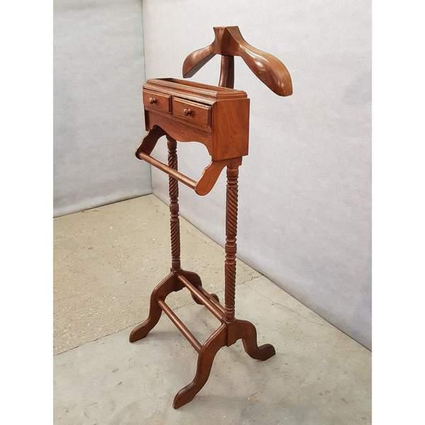 Vintage Gentleman S Wooden Valet Stand Suit Rack Clothing Hanger Butler Chairish