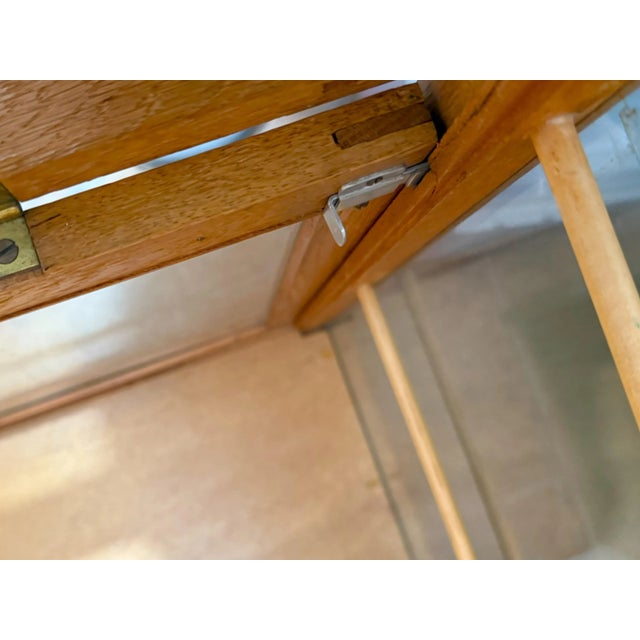 Tan Early 20th Century Oak and Glass Floor Display Case For Sale - Image 8 of 17