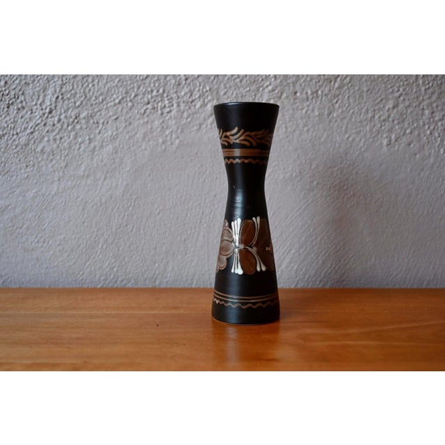 Hungarian Folk Art Ceramic Diabolo Vase, 1950s For Sale - Image 3 of 6