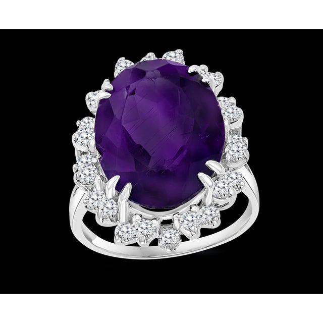12.5 Carat Amethyst and Diamond Cocktail Ring in 14 Karat White Gold 1970s For Sale - Image 17 of 18