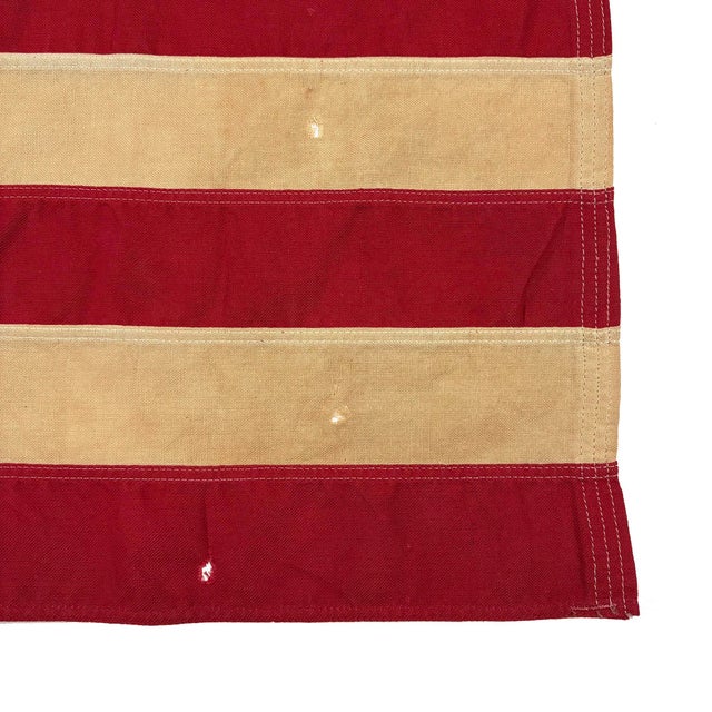American Vintage Cotton Betsy Ross American Flag With Embroidered Stars For Sale - Image 3 of 7