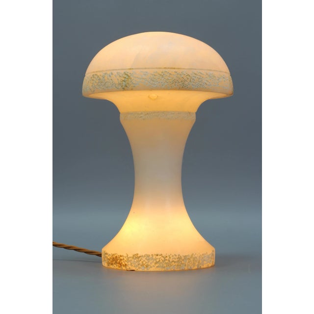 1950s Mid-Century Modern Alabaster Mushroom Lamp, Italy, 1950s For Sale - Image 5 of 18