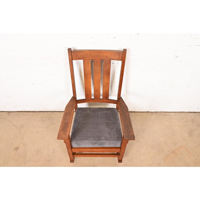 Early 20th Century Gustav Stickley Mission Oak Arts & Crafts Rocking Chair, Circa 1910 For Sale - Image 5 of 12