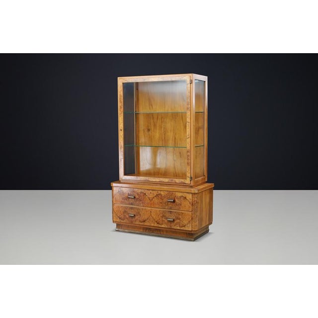 Art Deco Burl Walnut Display Cabinet, 1930s For Sale - Image 17 of 18