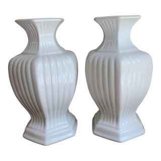 Pair of 14” White Ribbed Ceramic Ginger Jar Vases for Traditional, Chinoiserie or Palm Beach Regency Decor. See Photos! For Sale