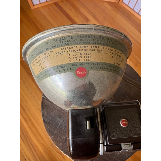 Chocolate Vintage Kodak Duaflex IV Camera With Kodalite Flasholder – Mid Century Twin Lens Reflex Camera Decor For Sale - Image 8 of 8