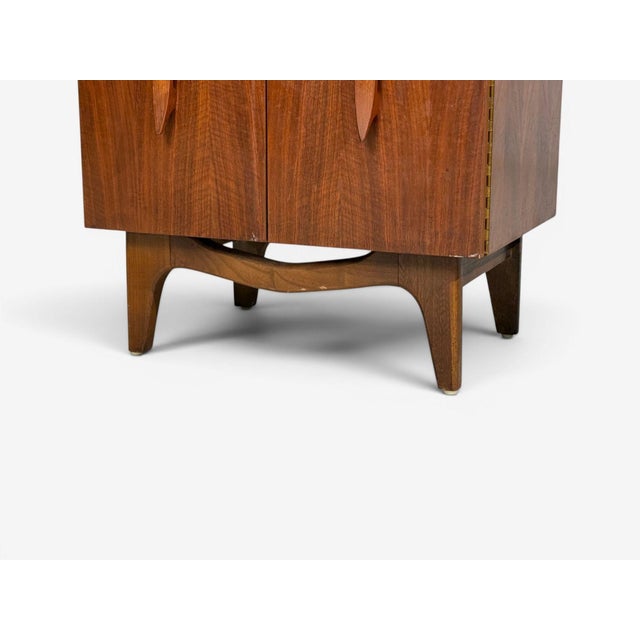 Young Manufacturing, Modern Nightstands, Walnut, Usa, 1960s For Sale - Image 13 of 17