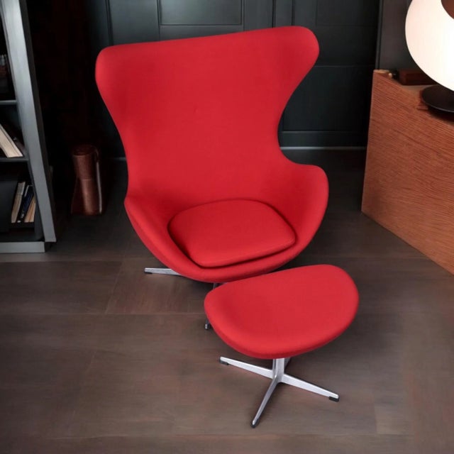 Restored 1965 Red Arne Jacobsen Fritz Hansen Egg Chair & Ottoman For Sale - Image 6 of 12