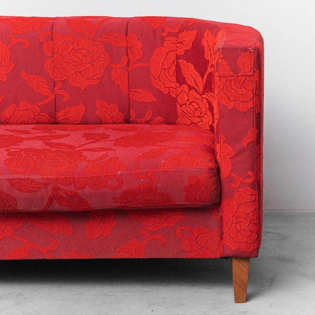 1960s Three-Seater Sofa in Red Fabric with Floral Pattern, 1960s For Sale - Image 5 of 11