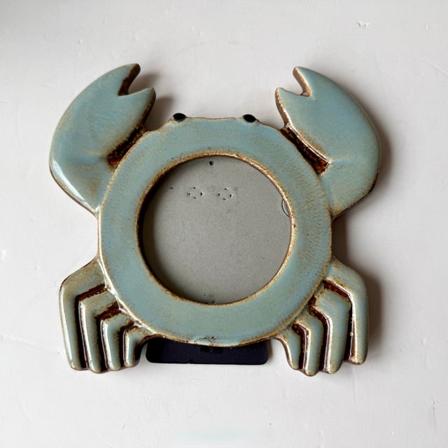 Late 20th Century Glazed Ceramic Photo Frame Blue Crab Claws 3-1/2” Round Opening Nautical Beach House Decor For Sale - Image 5 of 8