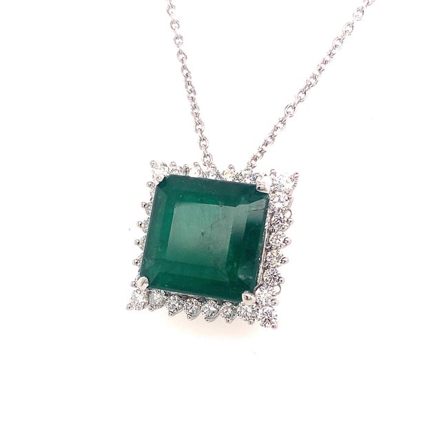 Diamond Emerald Necklace Platinum 9.70 TCW GIA Certified For Sale - Image 4 of 10