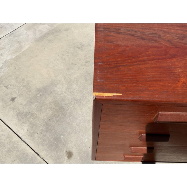 Authentic Danish Teak Chest of Drawers by Søborg Møbelfabrik, Mid-Century Modern, 1960 For Sale - Image 11 of 12