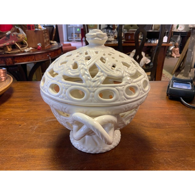 Traditional 20th Century Creamware Pottery Reticulated Covered Bowl For Sale - Image 3 of 7
