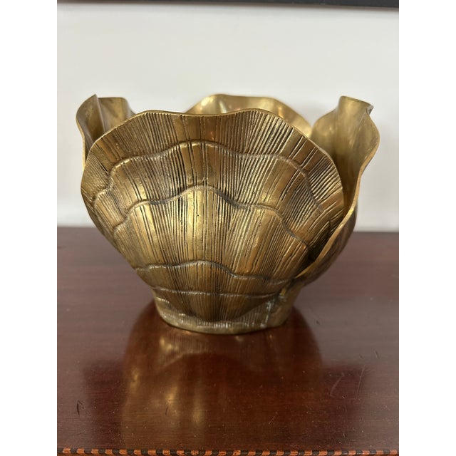 1970s Vintage Mid-Century Brass Seashell Planter For Sale - Image 5 of 6