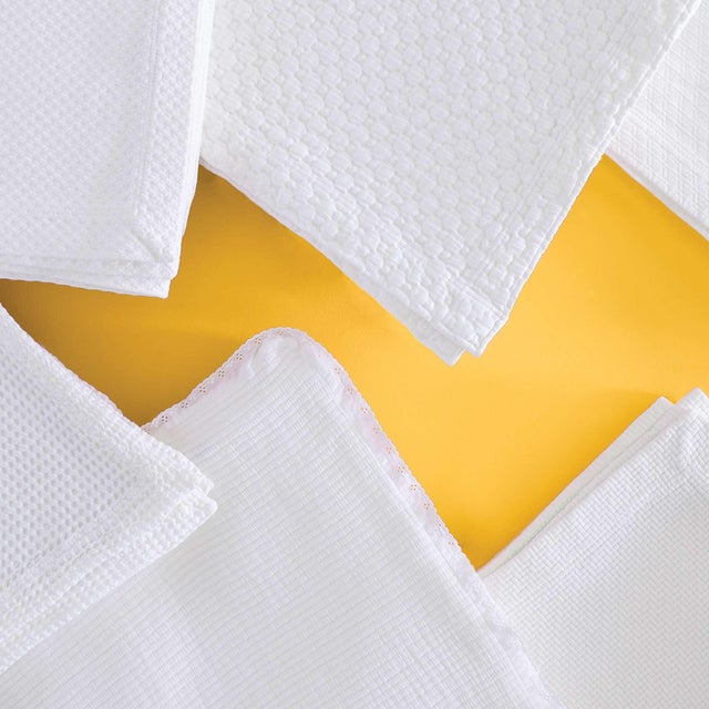 Pine Cone Hill Pine Cone Hill by Annie Selke Petite Trellis White Matelasse Coverlet, Twin For Sale - Image 4 of 6