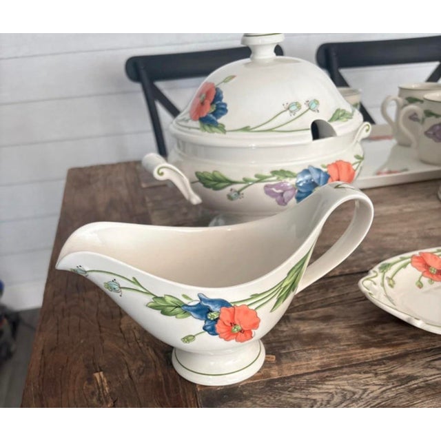 1980s Villeroy & Boch Gravy Boat and Oval Plate For Sale - Image 5 of 9