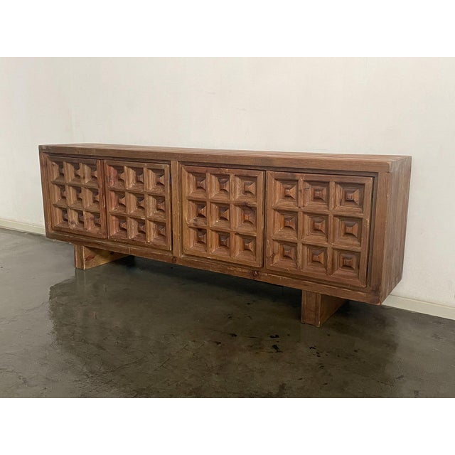 Mid-Century Modern Spanish Solid Pine Brutalist Sideboard, Attributed to Biosca, 1950s For Sale - Image 3 of 5