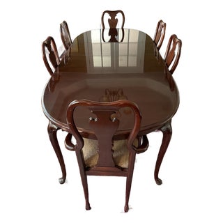 Early 1990’s Thomasville Oval Dining Room Table With 6 Chairs For Sale