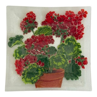 1990s American Handmade Peggy Karr Fused Glass Potted Geranium Square Plate Tray For Sale