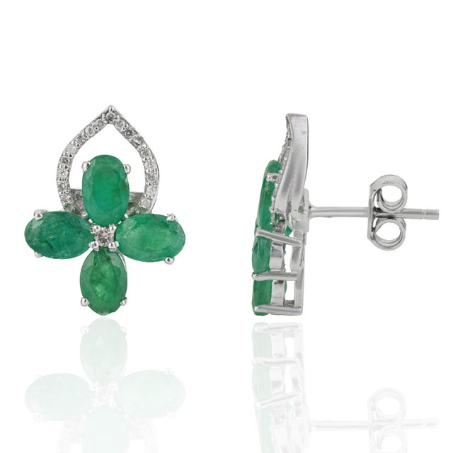 Contemporary 4.22 Ct Natural Pear Emerald & Diamond Floral Cluster Stud Earrings in 925 Silver, a Pair For Sale - Image 3 of 12
