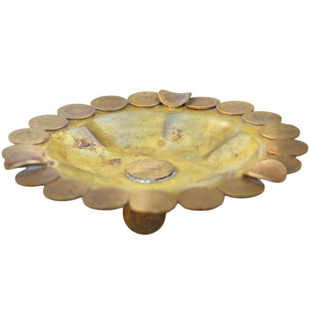 American Mid 20th Century Handcrafted Coin-Embellished Americana Brass Ashtray For Sale - Image 3 of 8